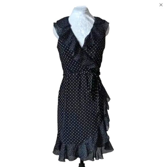 White House Black Market B&W Flutter V-Neck Wrap Look Polka Dot Dress Size 0 - Picture 2 of 10